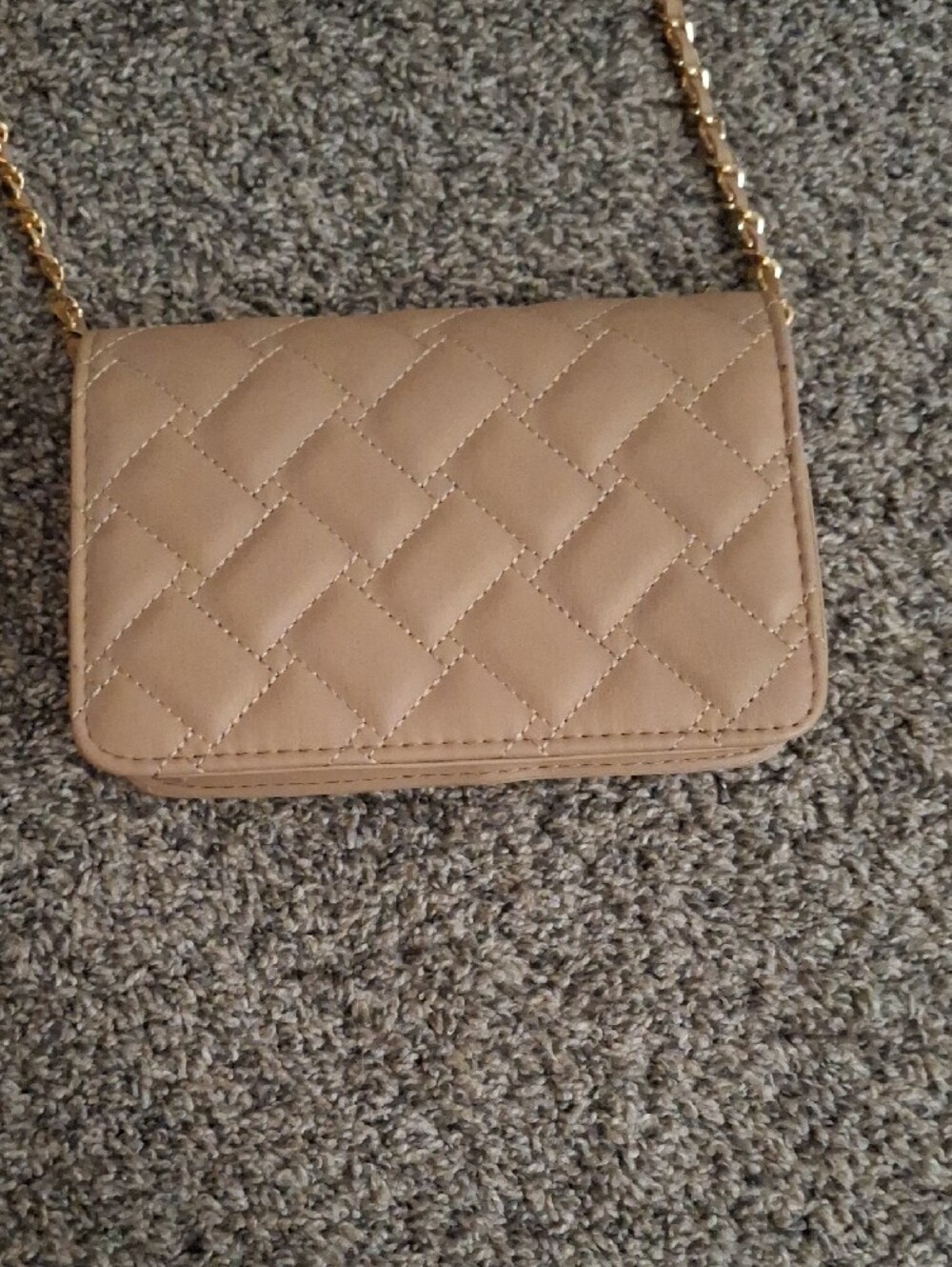 Quilted Beige Chain Crossbody Bag - Women - Picture 2 of 6
